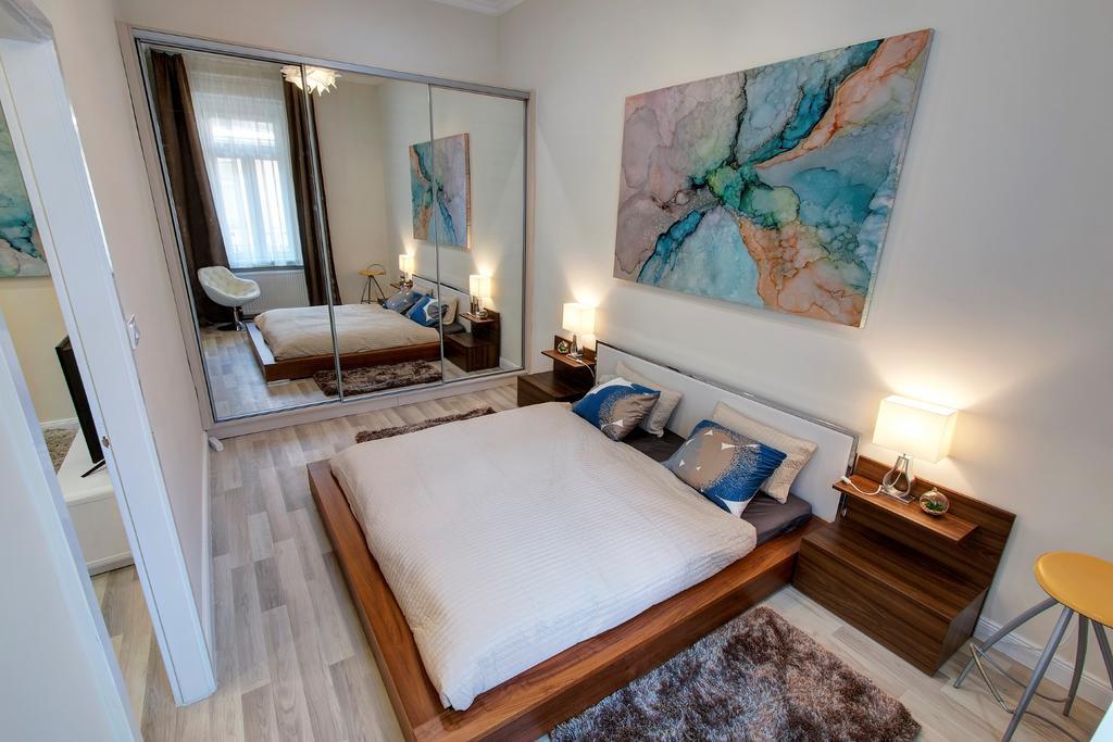 Your Home Near Parliament Budapest Bagian luar foto